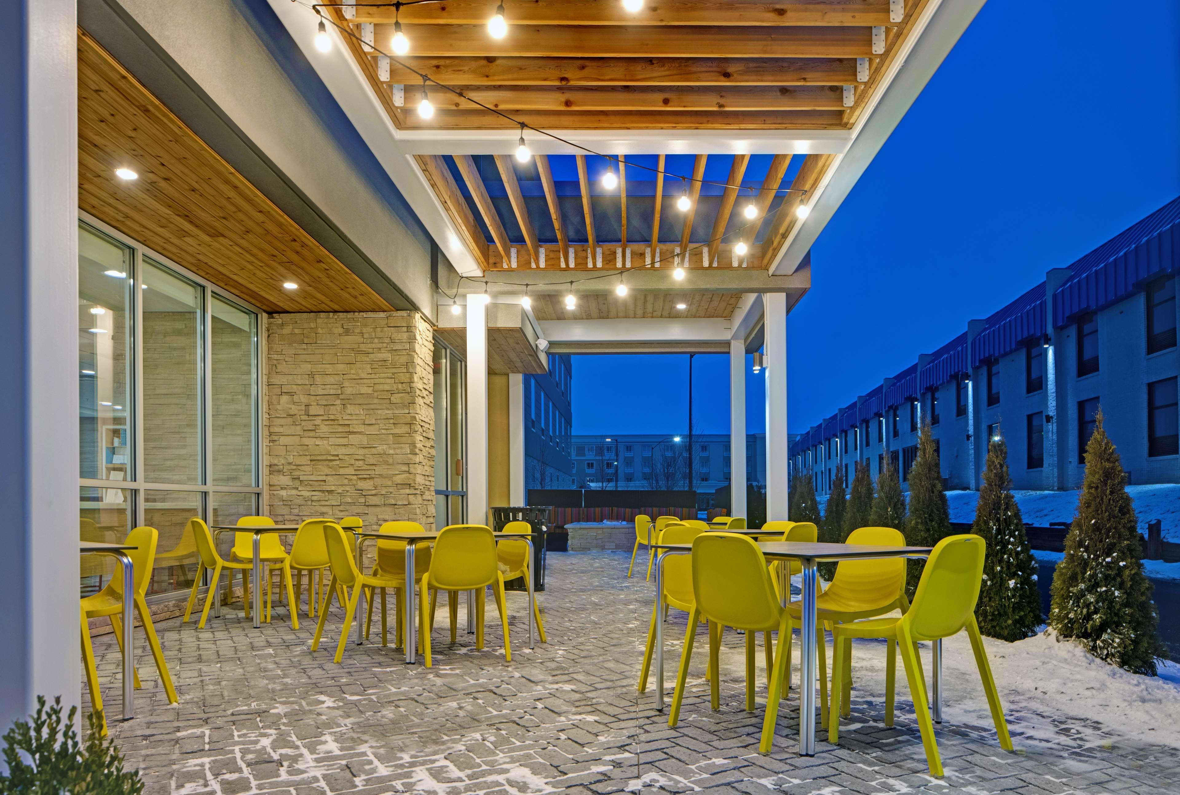 Home2 Suites By Hilton Richmond Extérieur photo