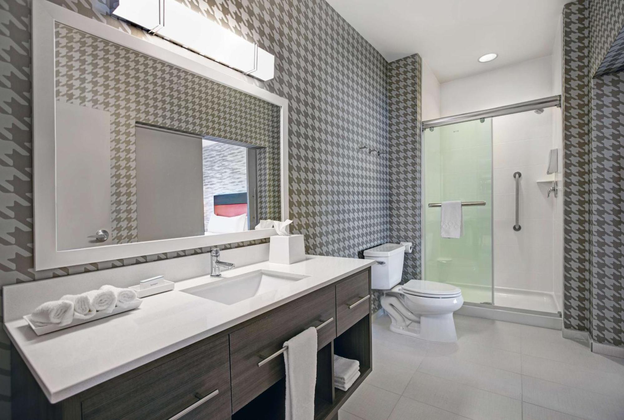 Home2 Suites By Hilton Richmond Extérieur photo